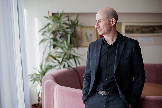 Is AI an asset to David or to Goliath? An interview with the public historian Jason Steinhauer