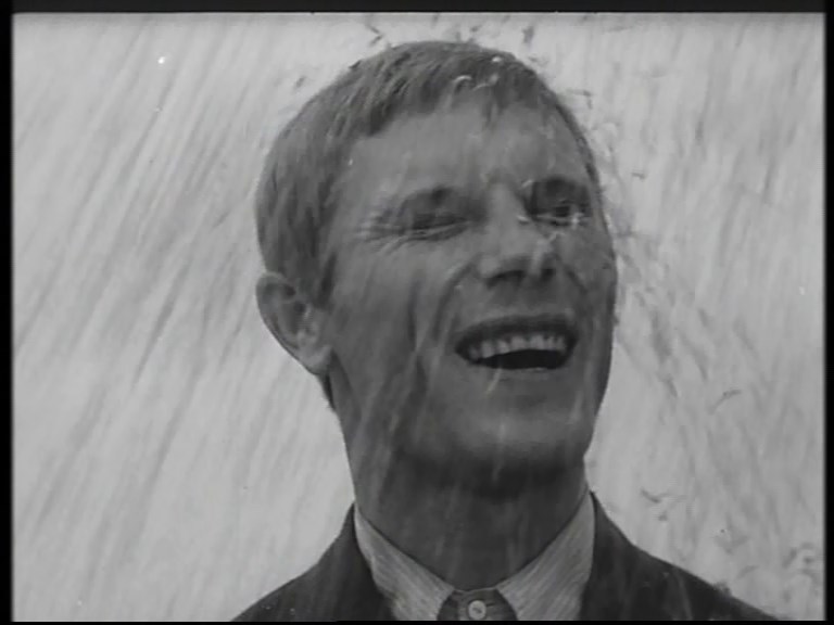 A film still from <i>White Clouds</i> (1968) by Rollan Serhiienko 